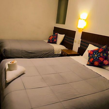 Hostal Balcon De Piedra Urubamba Bagian luar foto