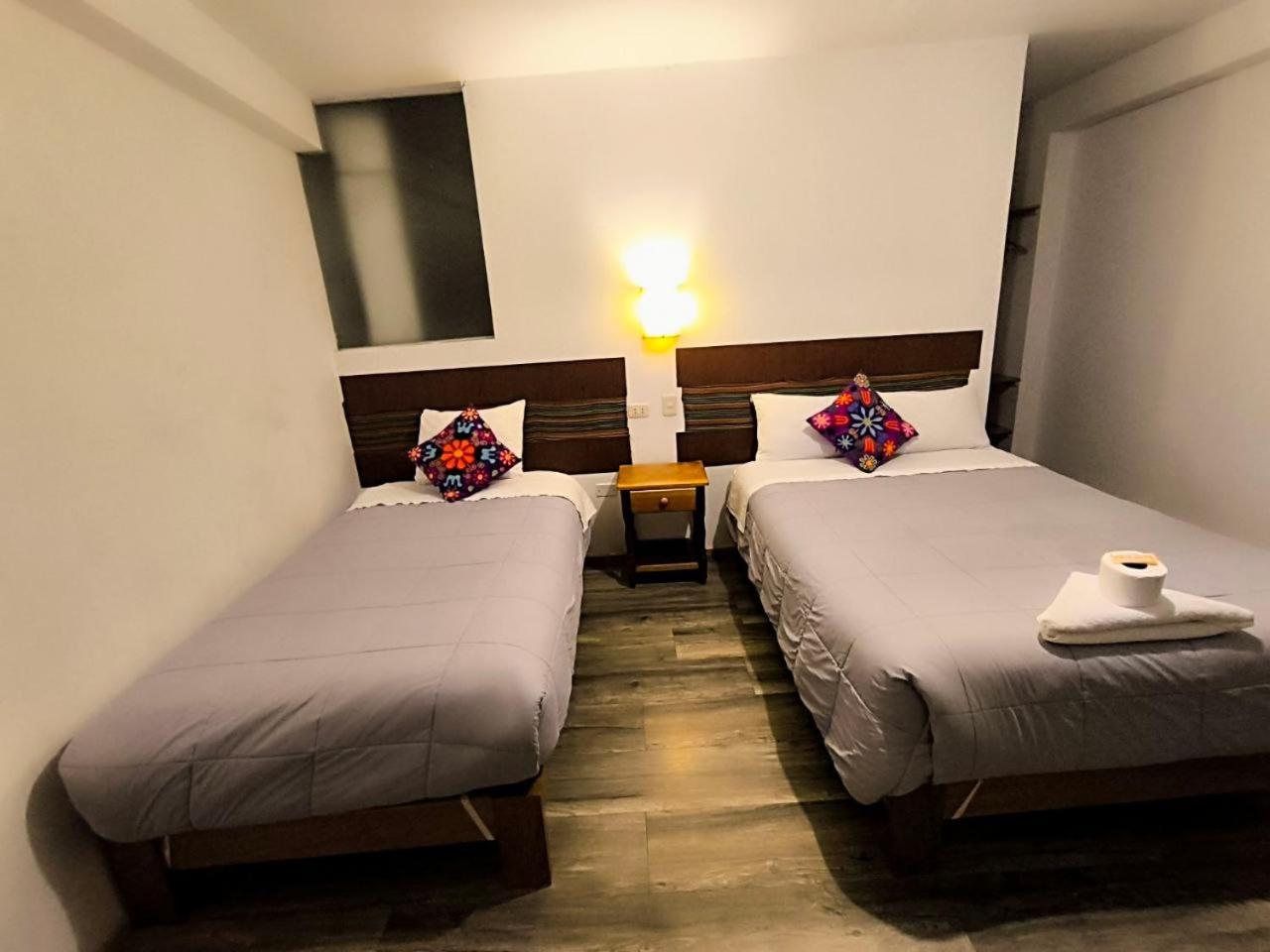 Hostal Balcon De Piedra Urubamba Bagian luar foto